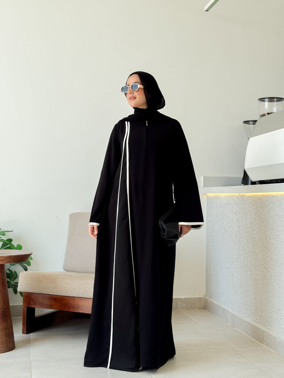 White Line Abaya