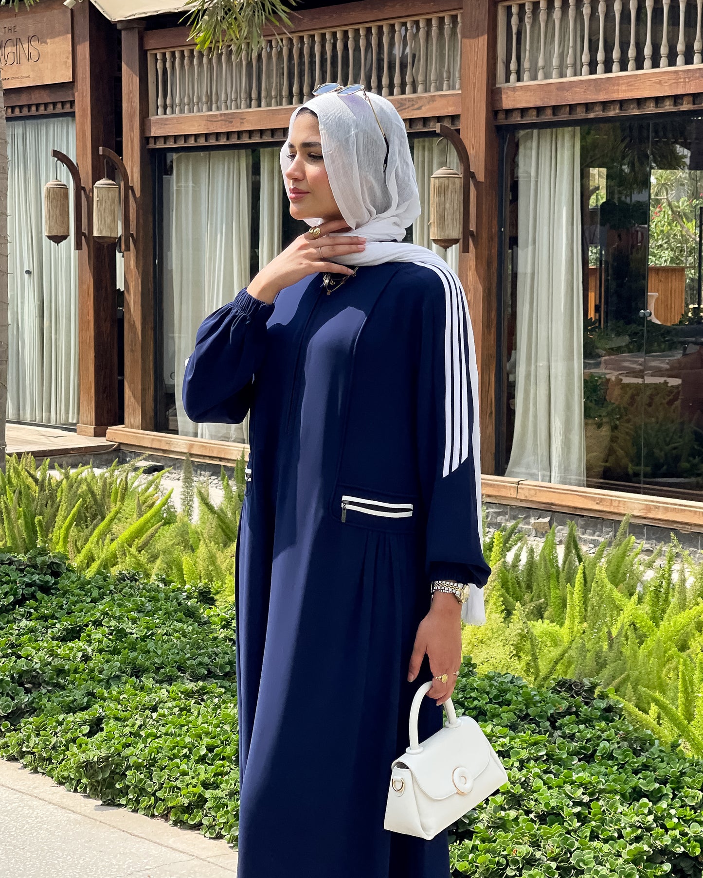 Flowy Pocket Abaya
