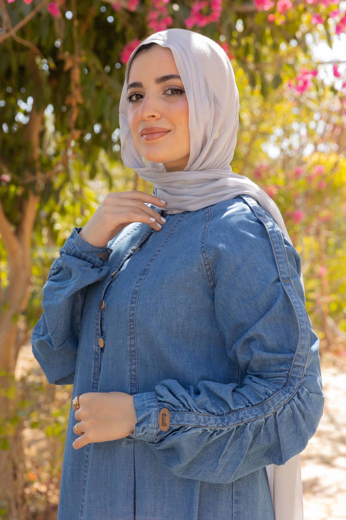 دالا