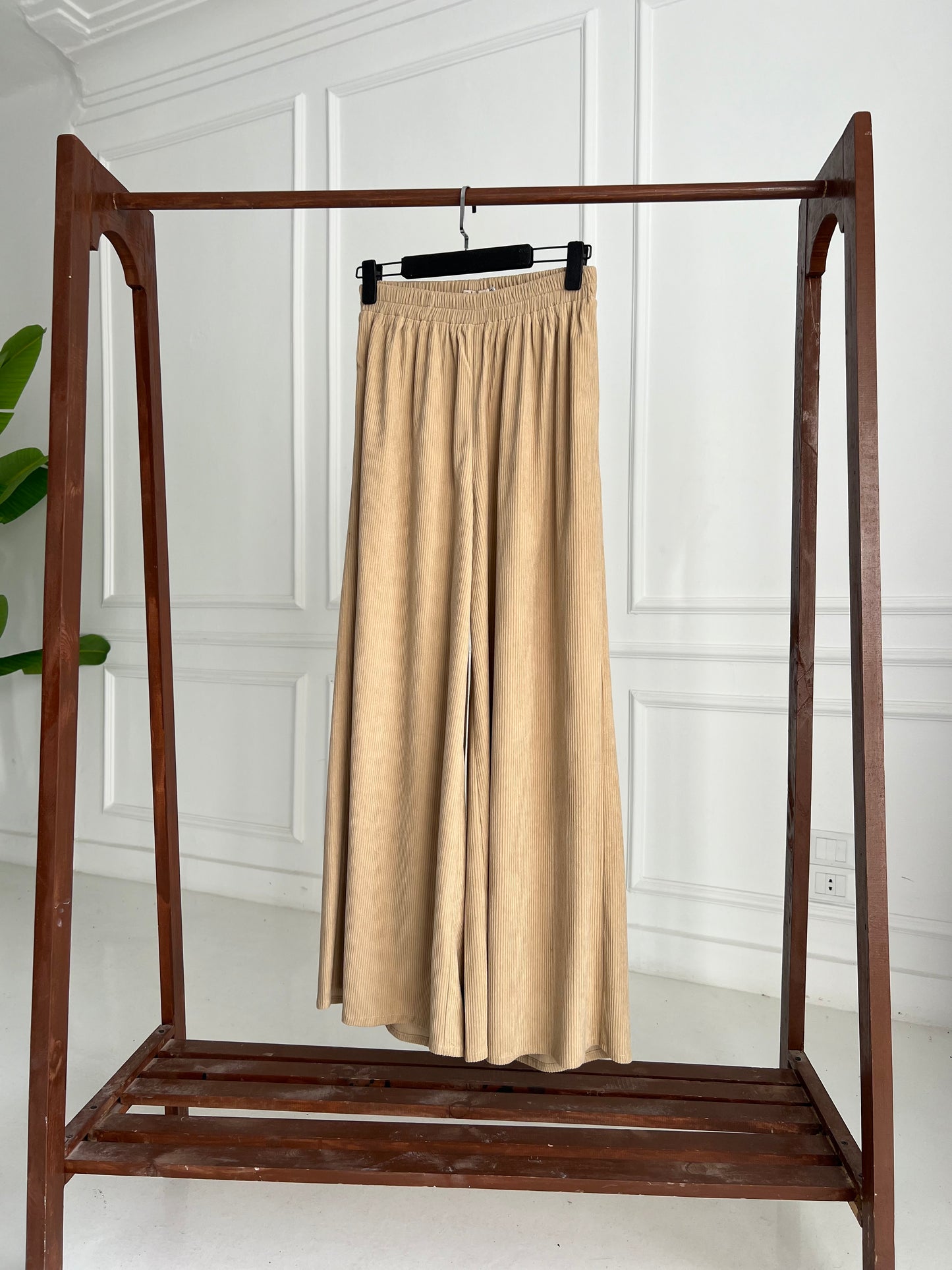 Wide leg plush pants