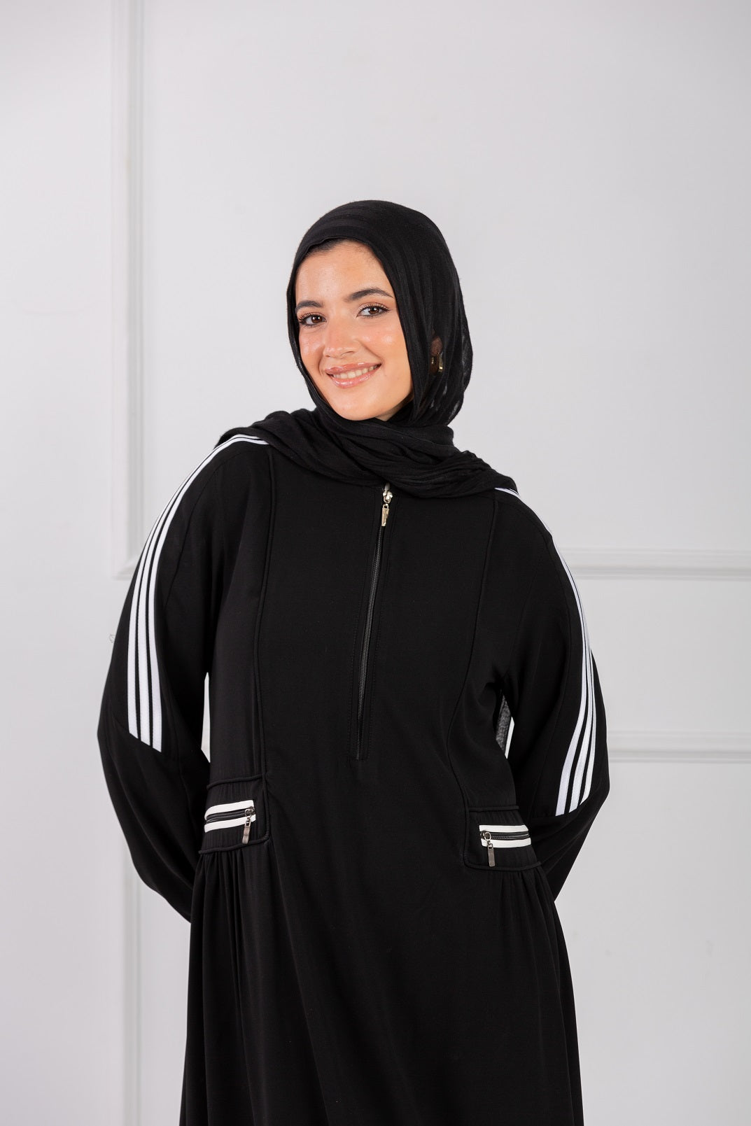 Flowy Pocket Abaya