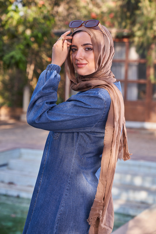 عباية من قماش الدنيم الملتوي